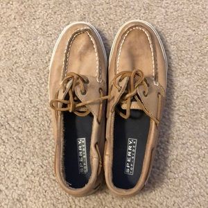 tan leather sperrys